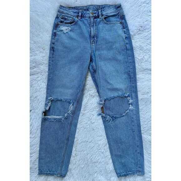 American Eagle SZ 6 Factory Distressed High Waisted Mom Jeans - Picture 9 of 11